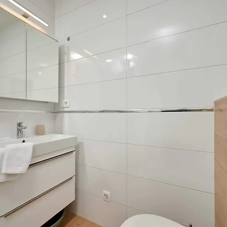 Appartement Exclusive Okrug Gornji With Shared Pool - Two Bedroom With Shared Pool