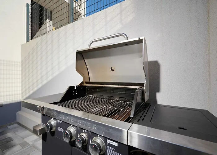 Exclusive Okrug Gornji With Shared Pool - Two Bedroom With Shared Pool *